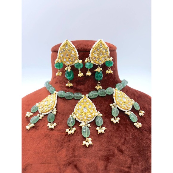22k Gold Kundan Diamond polki Necklace Set - Picture 2 of 6